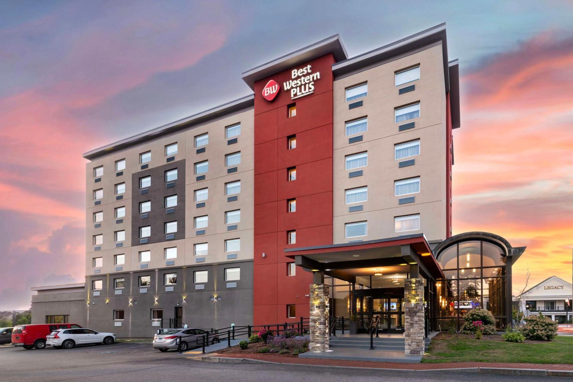 Best Western Plus Landmark Inn Laconia Exteriör bild